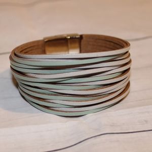 Teal & White Leather Clasp Bracelet